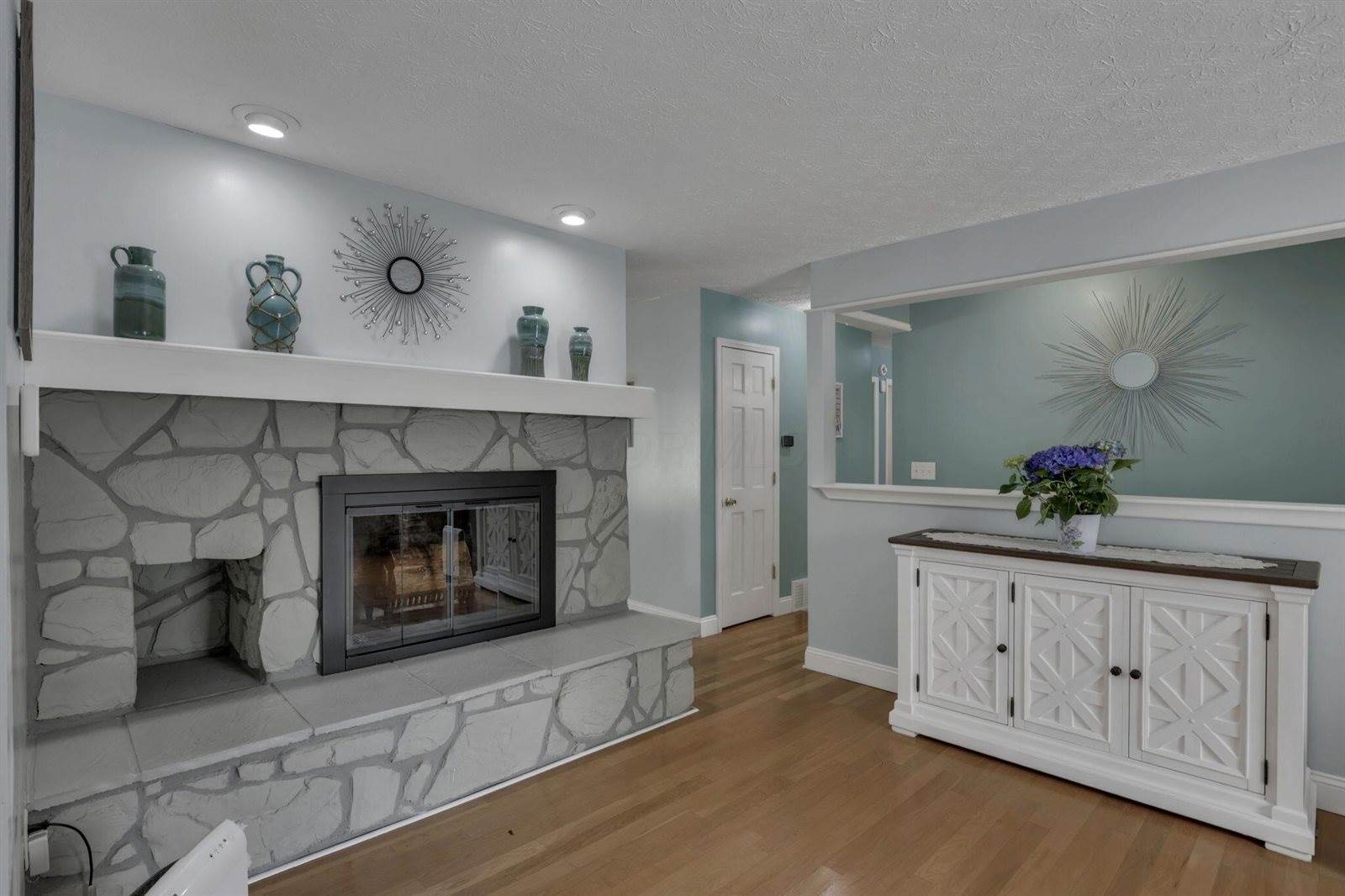 6651 Rugosa Avenue, Reynoldsburg, OH 43068