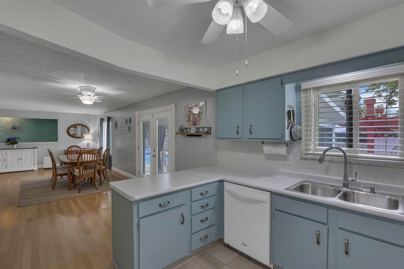 6651 Rugosa Avenue, Reynoldsburg, OH 43068