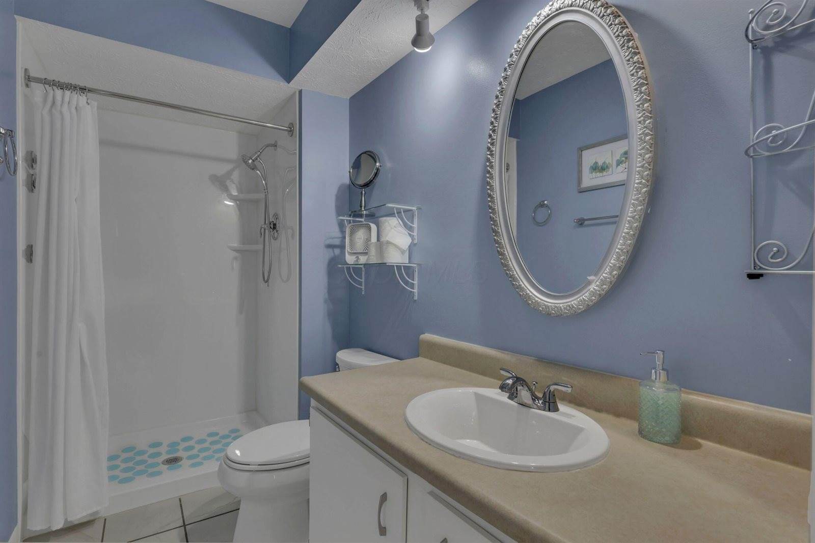 6651 Rugosa Avenue, Reynoldsburg, OH 43068