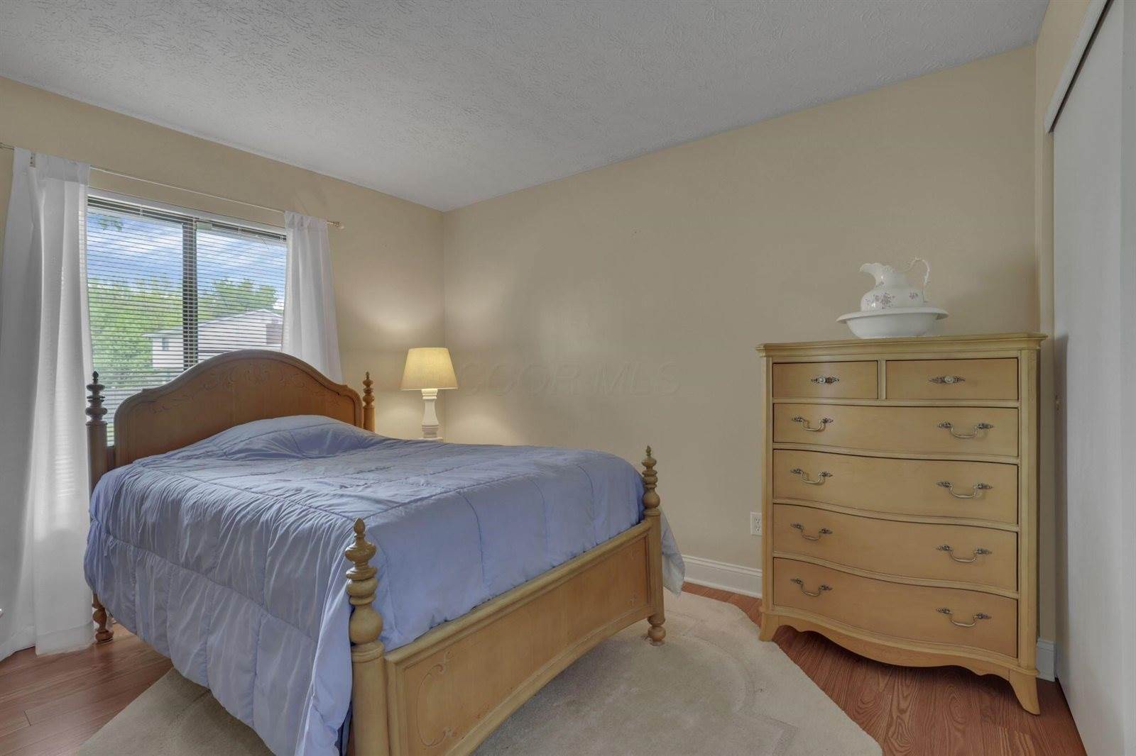 6651 Rugosa Avenue, Reynoldsburg, OH 43068