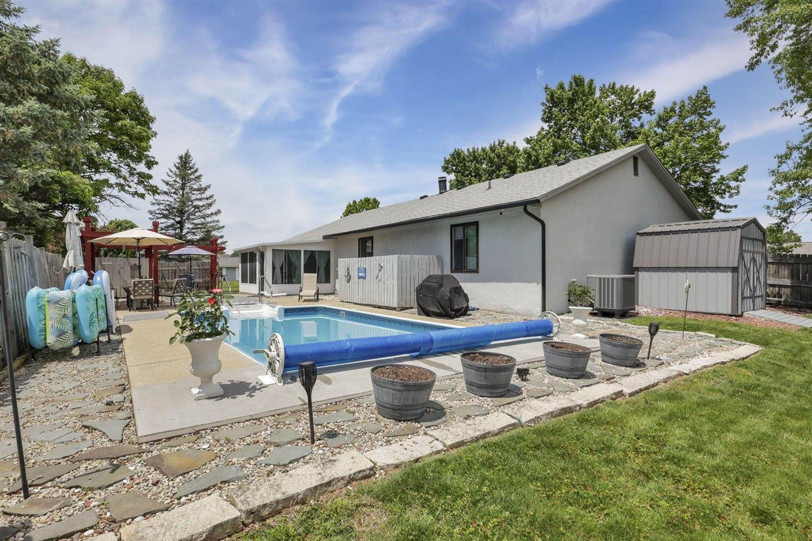 6651 Rugosa Avenue, Reynoldsburg, OH 43068