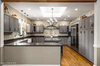 90 Bonnie Ln, Sagle, ID 83860