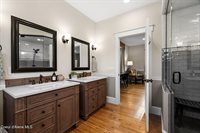 90 Bonnie Ln, Sagle, ID 83860