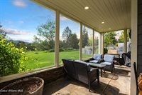 90 Bonnie Ln, Sagle, ID 83860