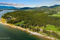 90 Bonnie Ln, Sagle, ID 83860