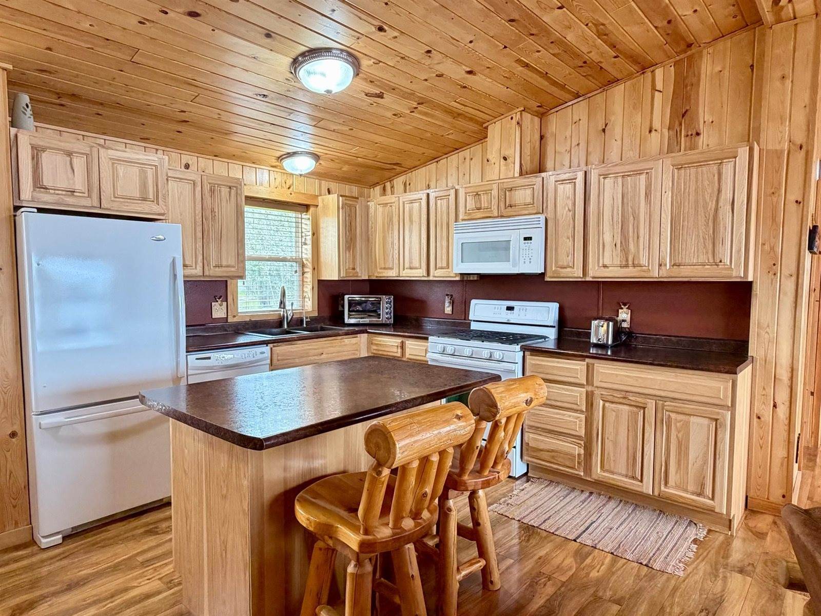 3936 Sunnyside Park Road, Floodwood, MN 55736