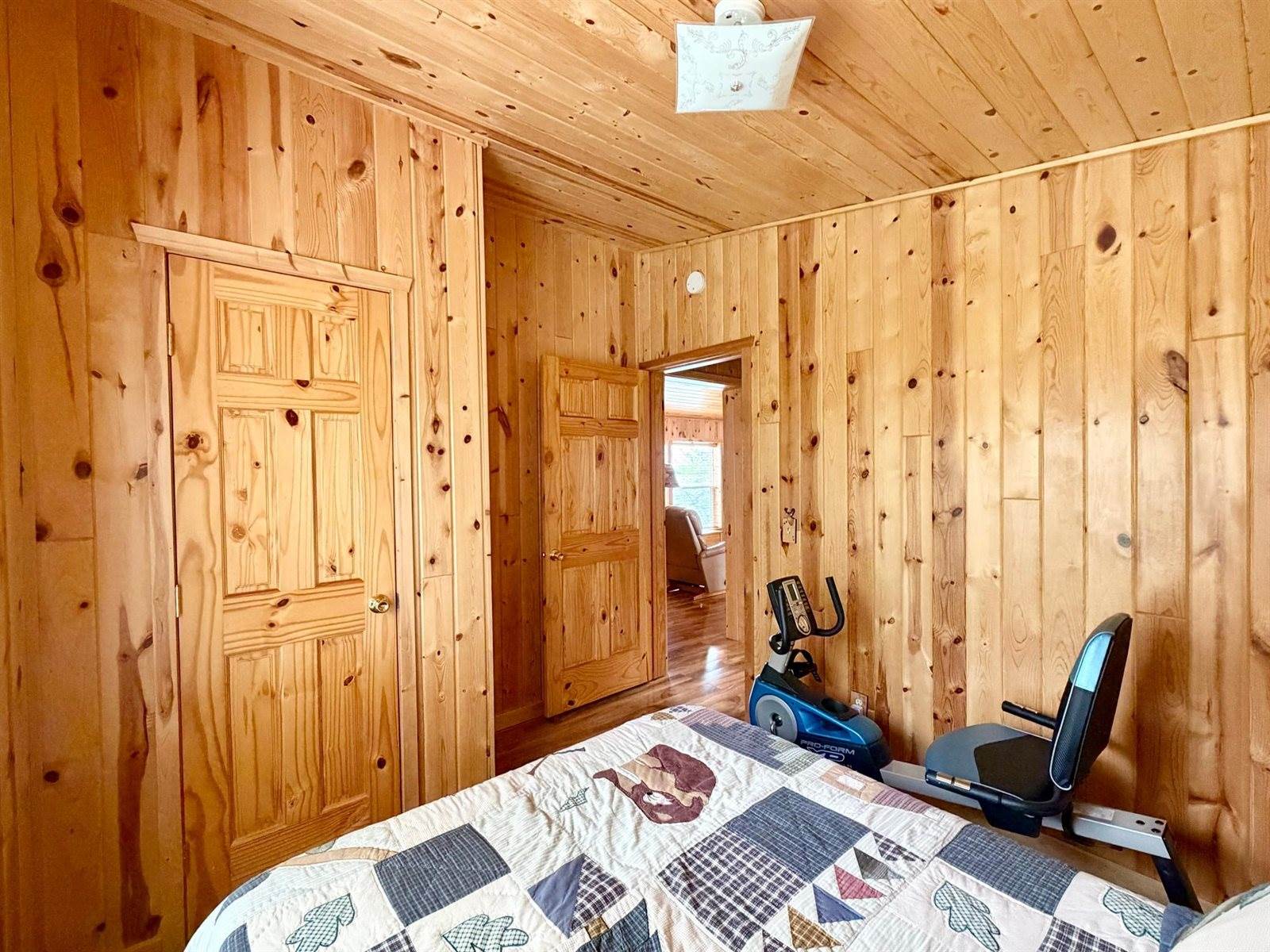 3936 Sunnyside Park Road, Floodwood, MN 55736