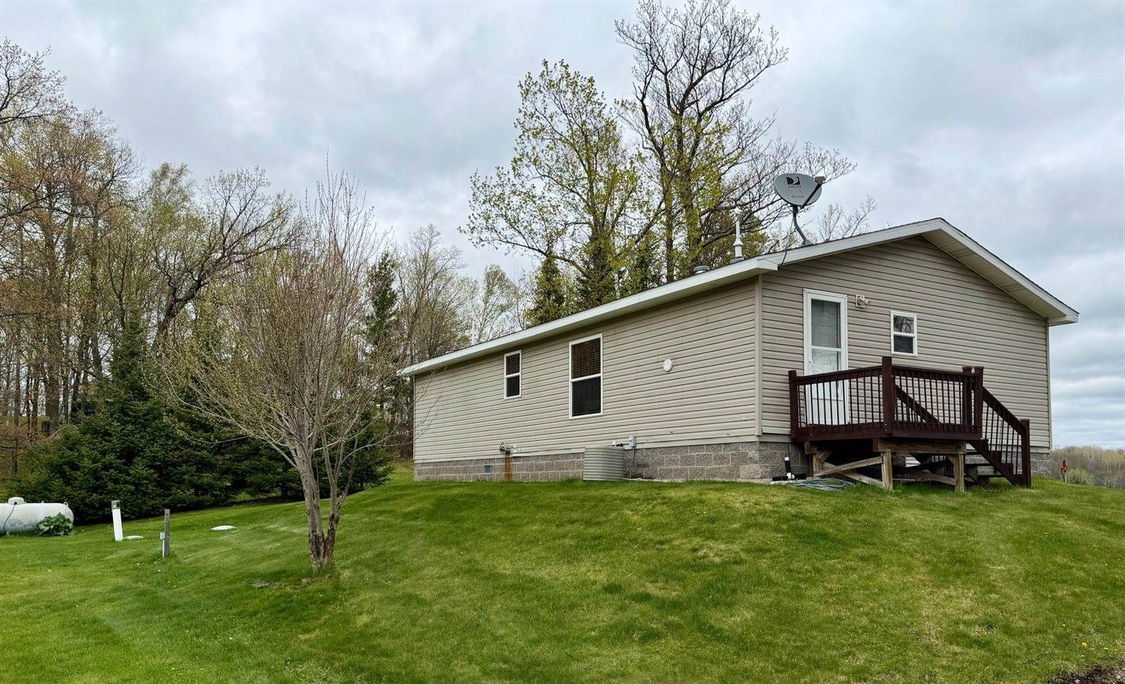 3936 Sunnyside Park Road, Floodwood, MN 55736