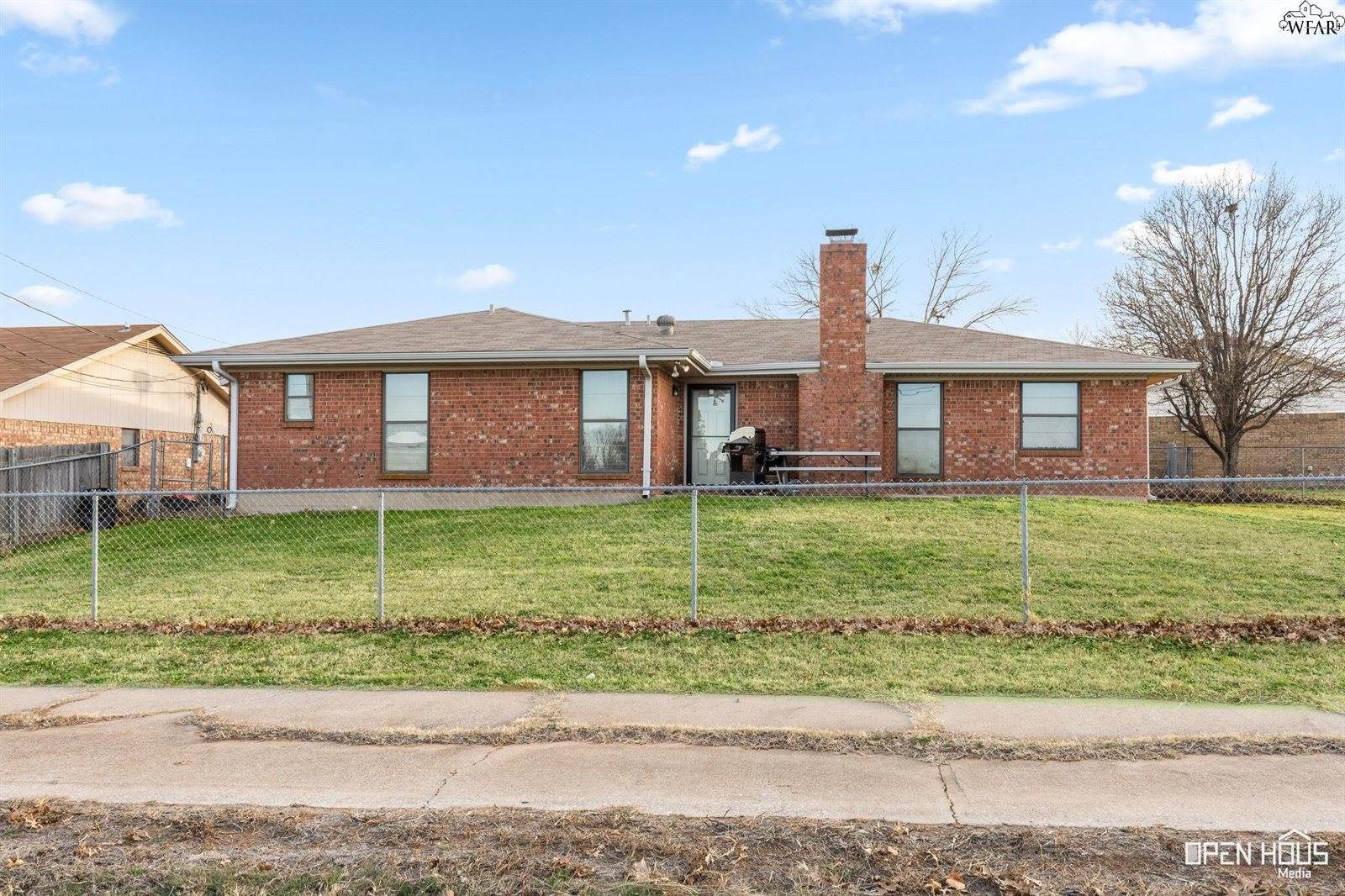 5410 Pebblestone Drive, Wichita Falls, TX 76306