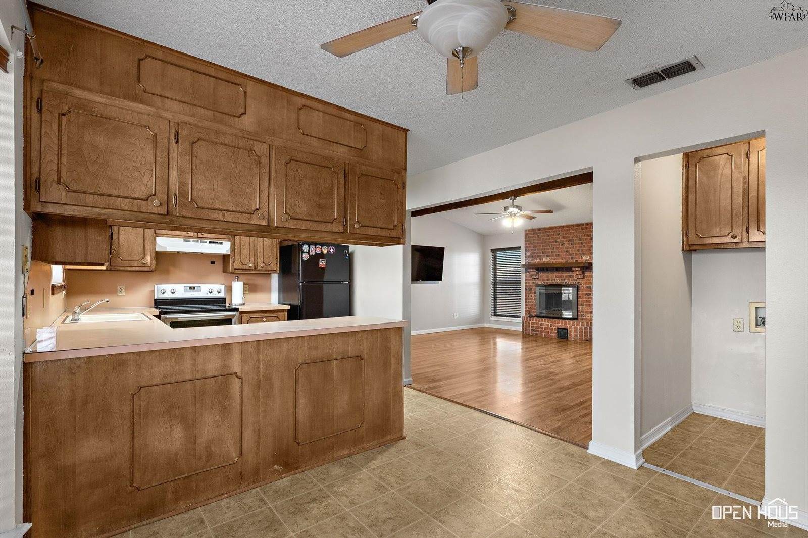 5410 Pebblestone Drive, Wichita Falls, TX 76306