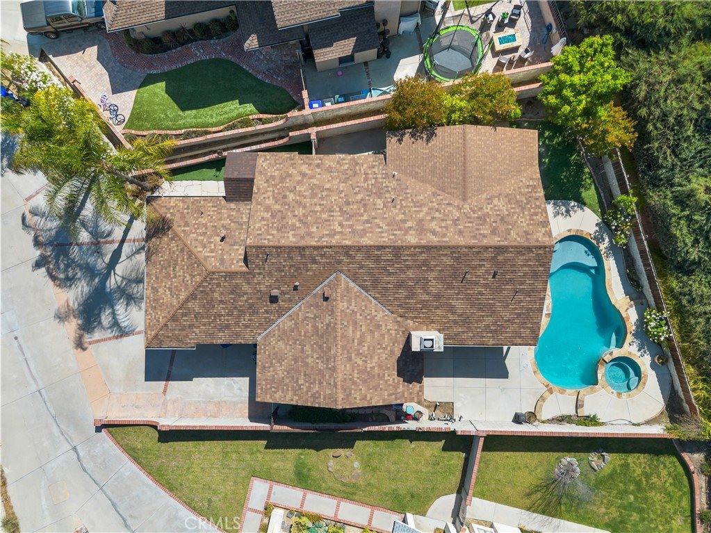 22825 Fir Court, Saugus, CA 91390