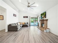 22825 Fir Court, Saugus, CA 91390
