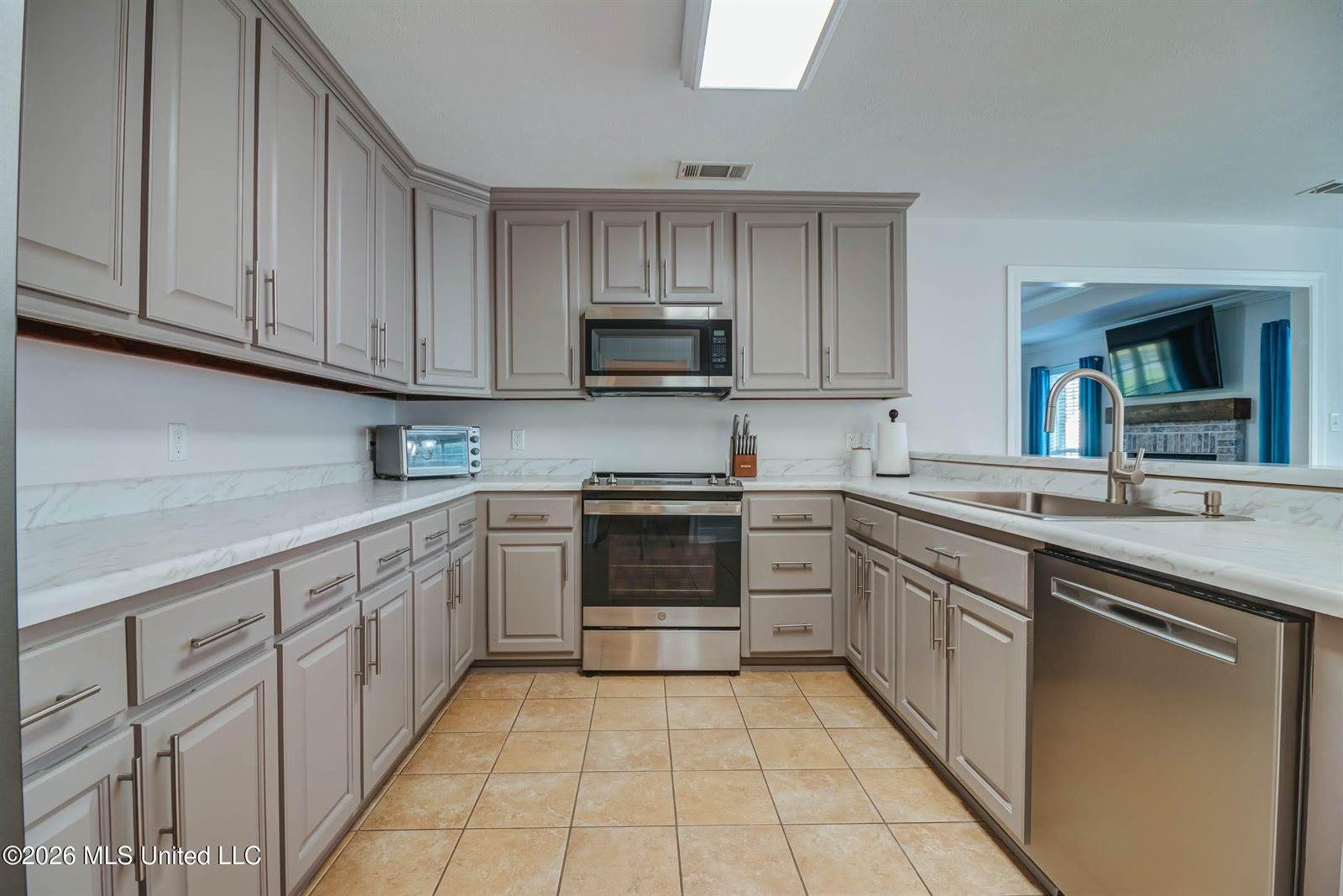 71 Timaquana Drive, Picayune, MS 39466