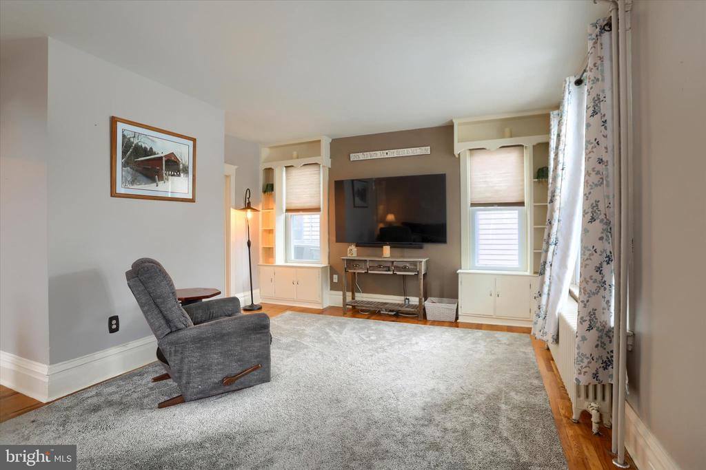 155 East Emaus Street, Middletown, PA 17057