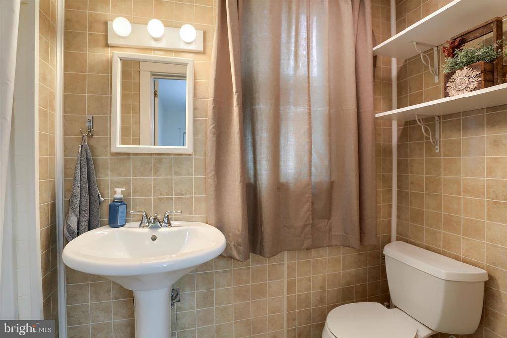 155 East Emaus Street, Middletown, PA 17057