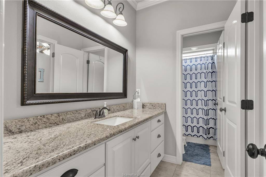 4251 Rocky Rhodes Drive, College Station, TX 77845
