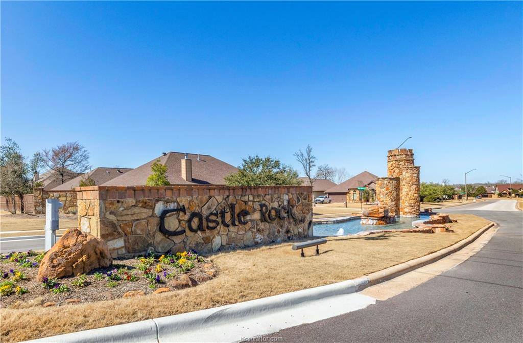 4251 Rocky Rhodes Drive, College Station, TX 77845