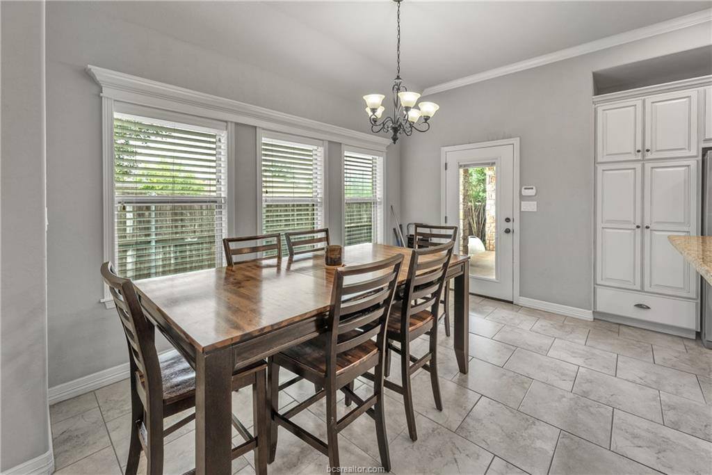 4251 Rocky Rhodes Drive, College Station, TX 77845