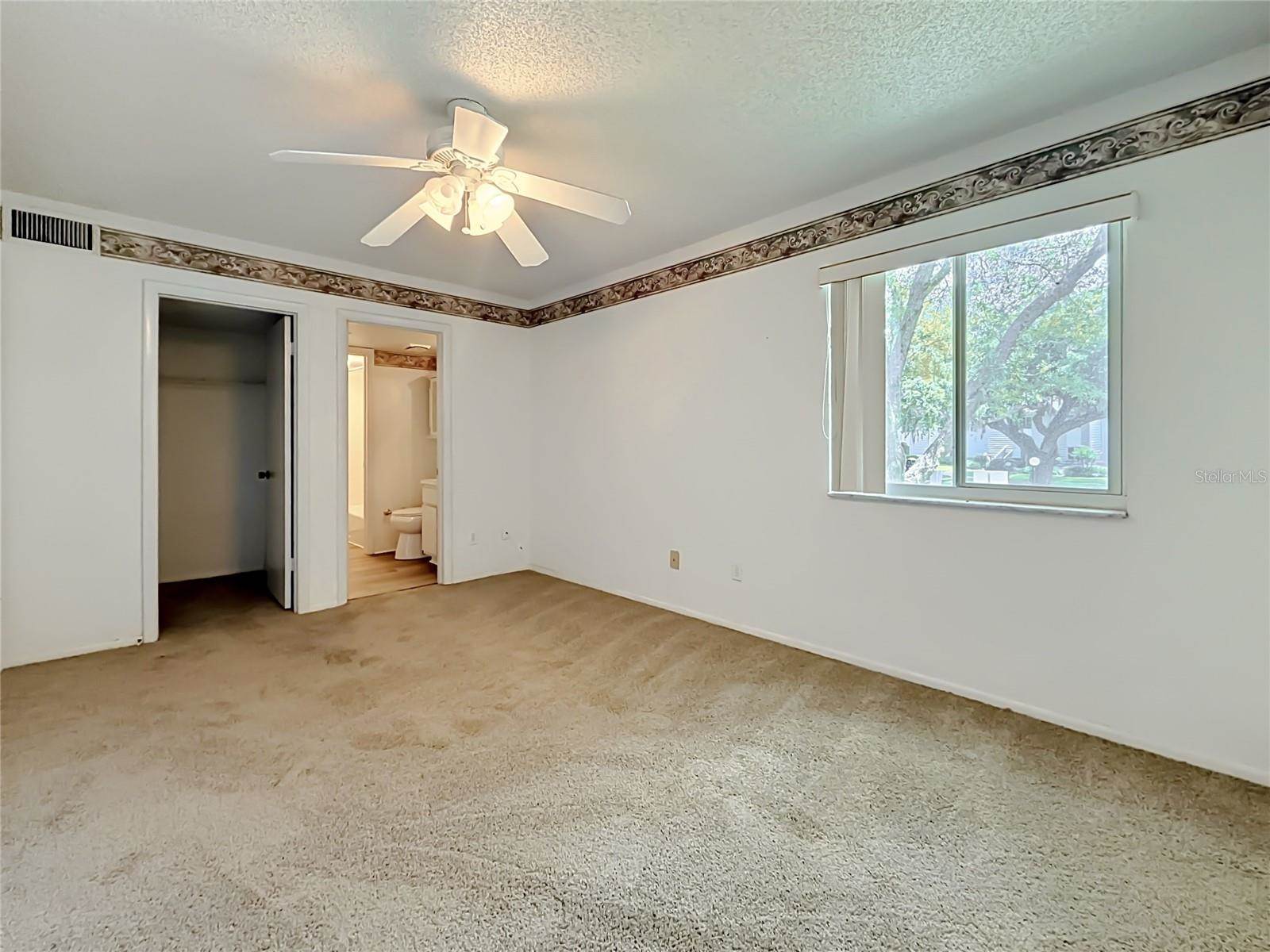 533 Midway Drive, Ocala, FL 34472