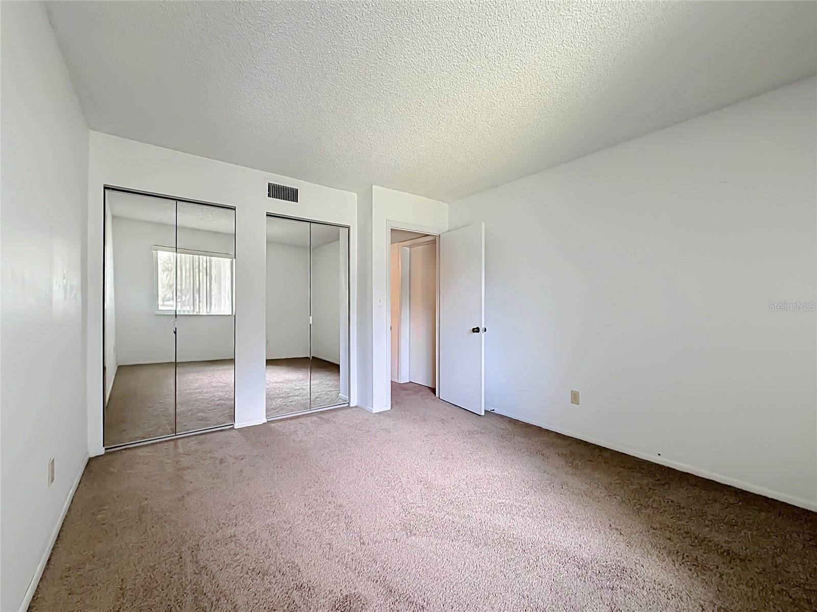 533 Midway Drive, Ocala, FL 34472