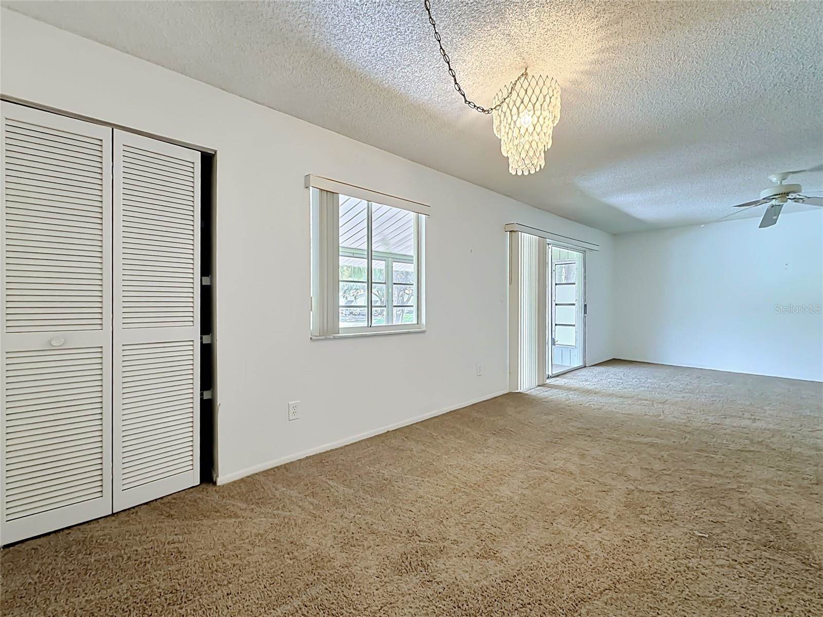 533 Midway Drive, Ocala, FL 34472