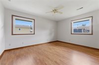 1200 6th Street, Hampton, IL 61256
