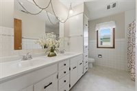 1200 6th Street, Hampton, IL 61256