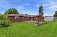 1200 6th Street, Hampton, IL 61256