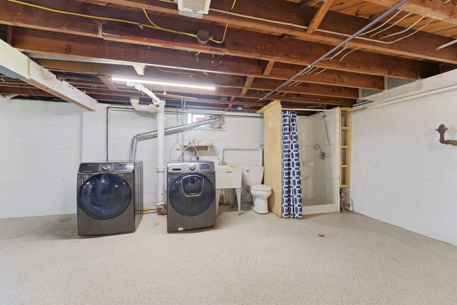 2405 31st Street A, Moline, IL 61265