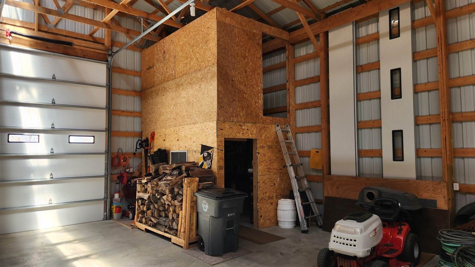 345 1st Rd SW, Pick City, ND 58545