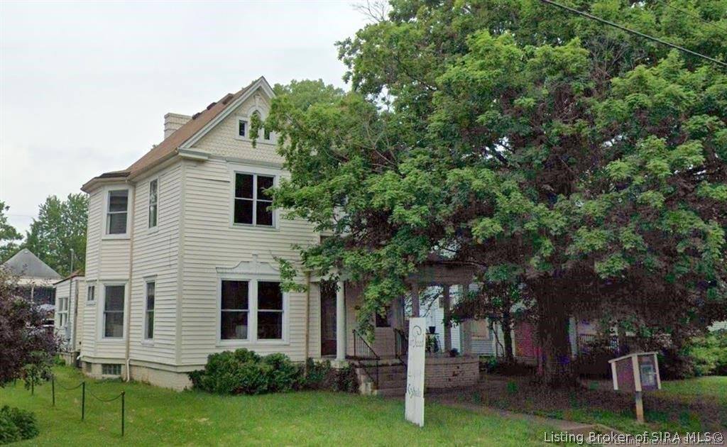 1931 East Spring Street, New Albany, IN 47150