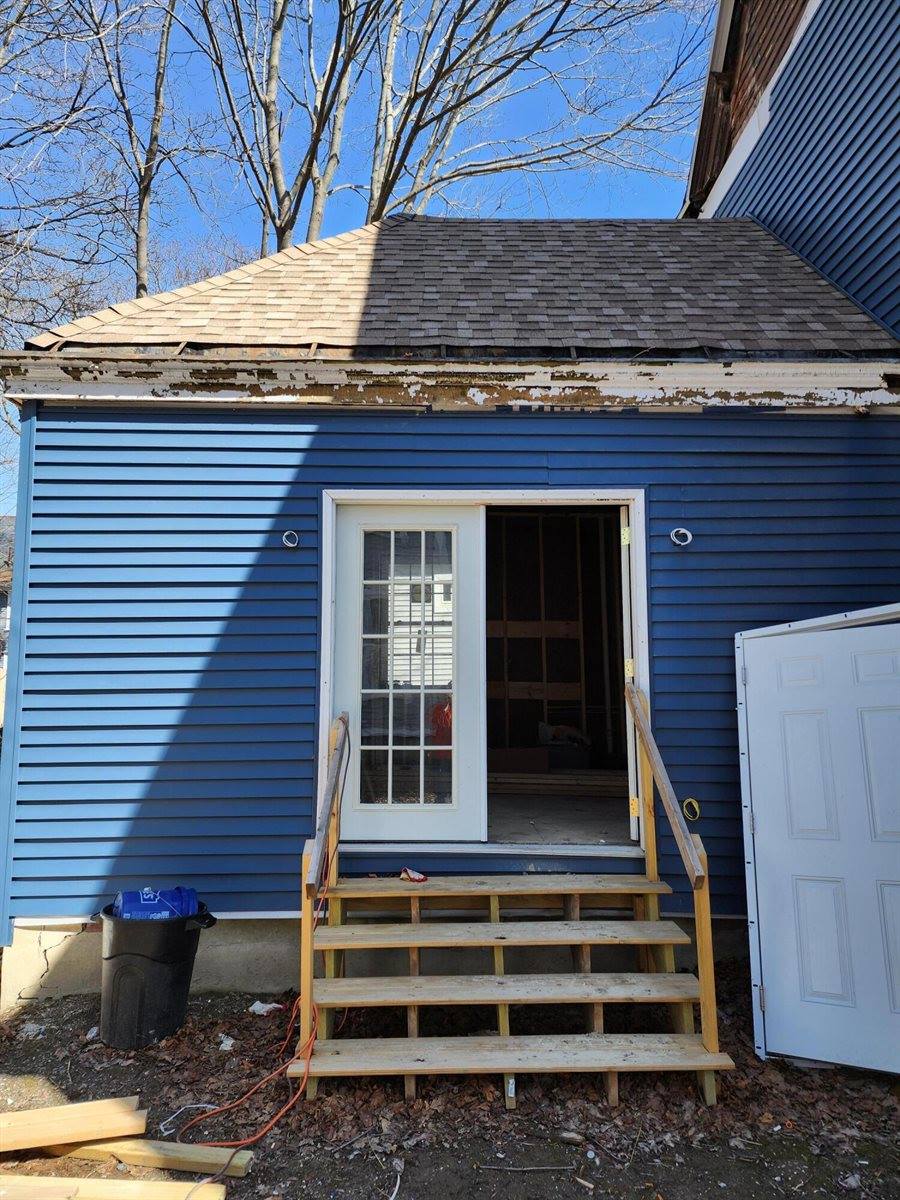 64 Jefferson Street, Bangor, ME 04401