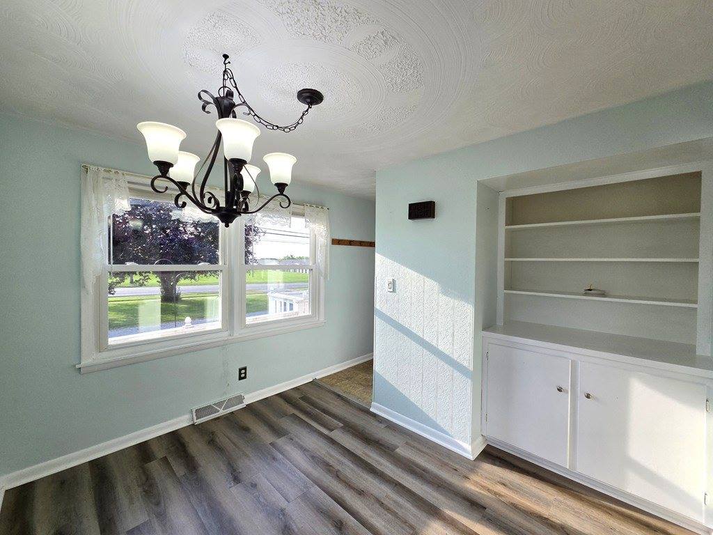 1714 Mifflin Ave, Ashland, OH 44805
