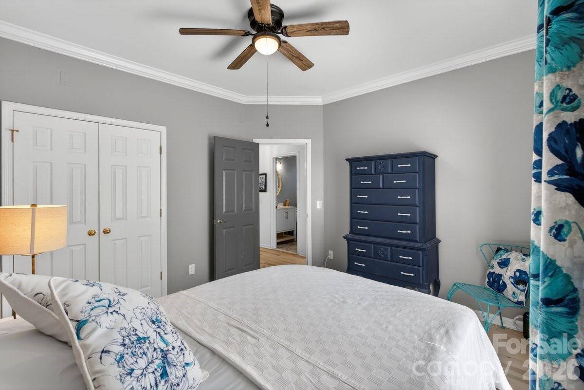 11219 Isthmus Court, Charlotte, NC 28215