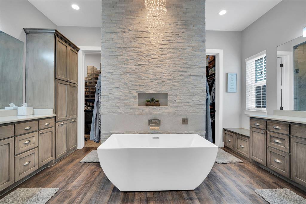 8611 Mattie Lane, Waxahachie, TX 75167