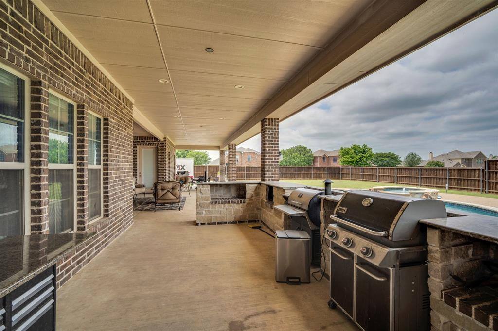 8611 Mattie Lane, Waxahachie, TX 75167