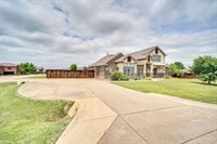 8611 Mattie Lane, Waxahachie, TX 75167