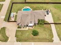 8611 Mattie Lane, Waxahachie, TX 75167