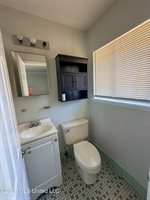 939 Pine Lake Drive, Jackson, MS 39206