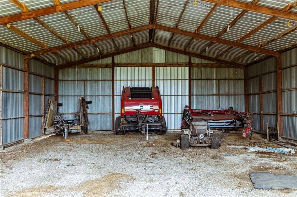 29040 Bethel Church Road, Paola, KS 66071