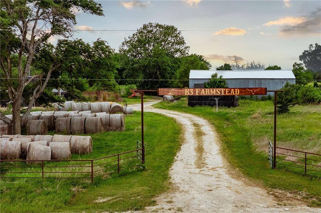 29040 Bethel Church Road, Paola, KS 66071