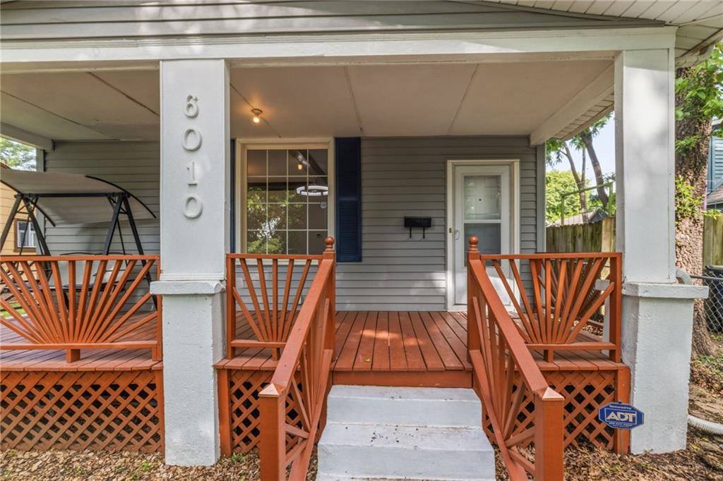 6010 Kenwood Avenue, Kansas City, MO 64110