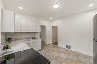 6010 Kenwood Avenue, Kansas City, MO 64110