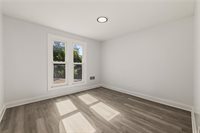 6010 Kenwood Avenue, Kansas City, MO 64110
