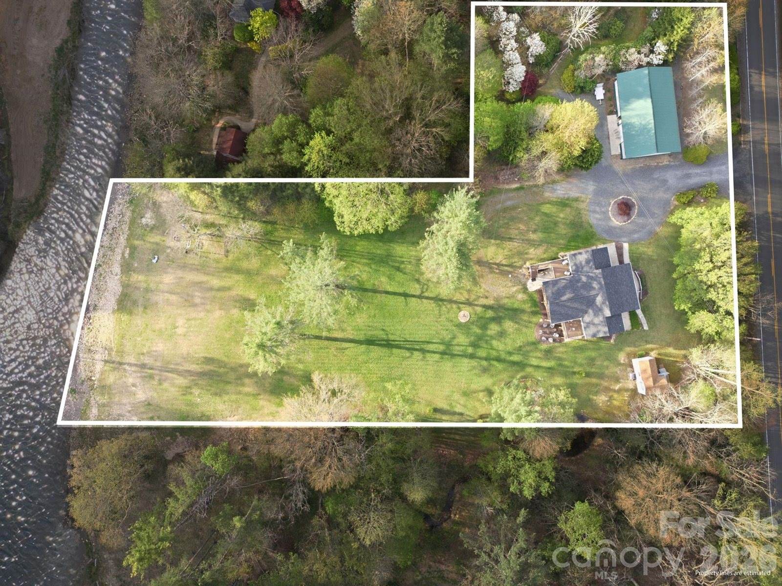 8186 NC 183 Highway, Linville Falls, NC 28657