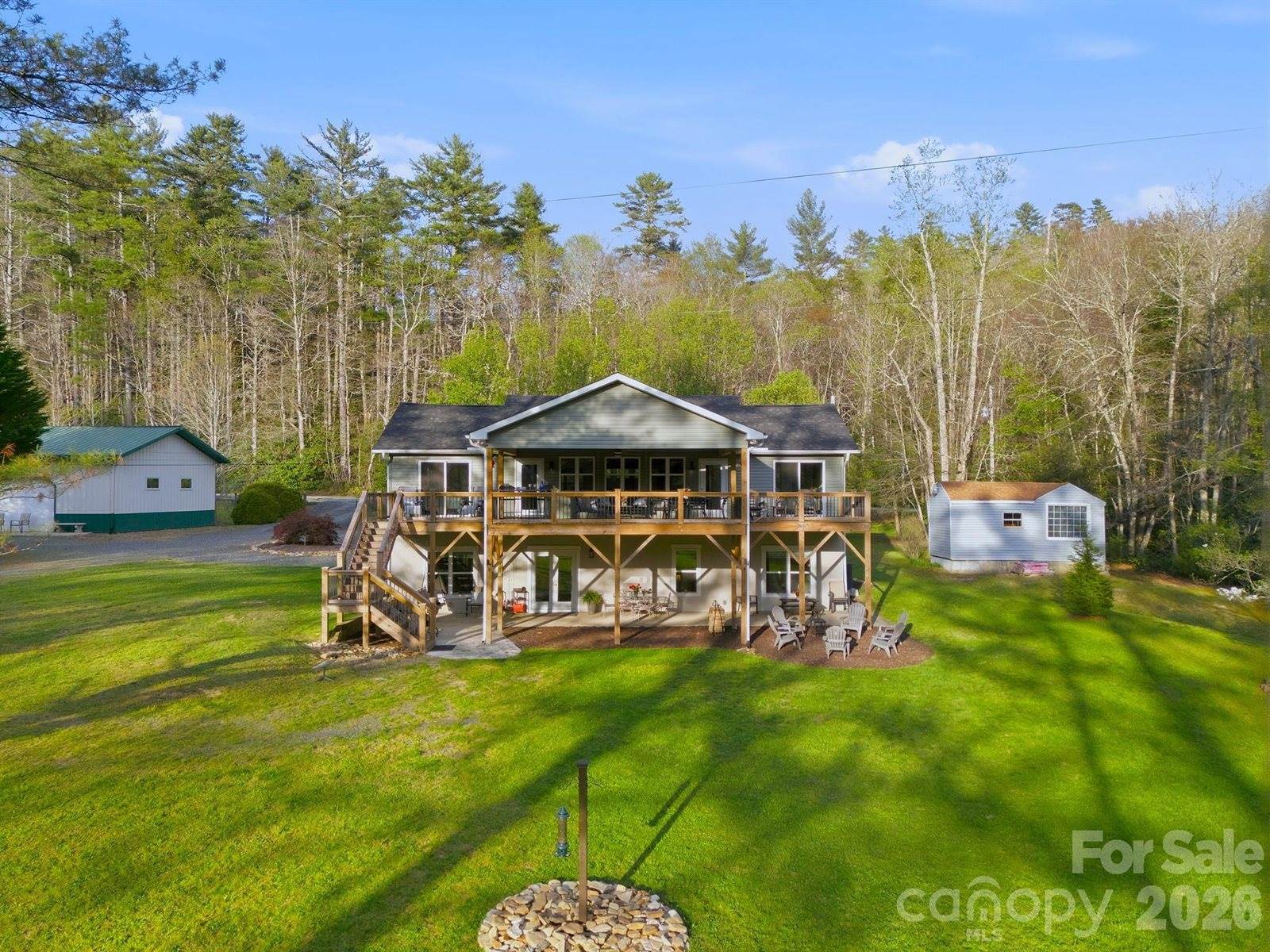 8186 NC 183 Highway, Linville Falls, NC 28657
