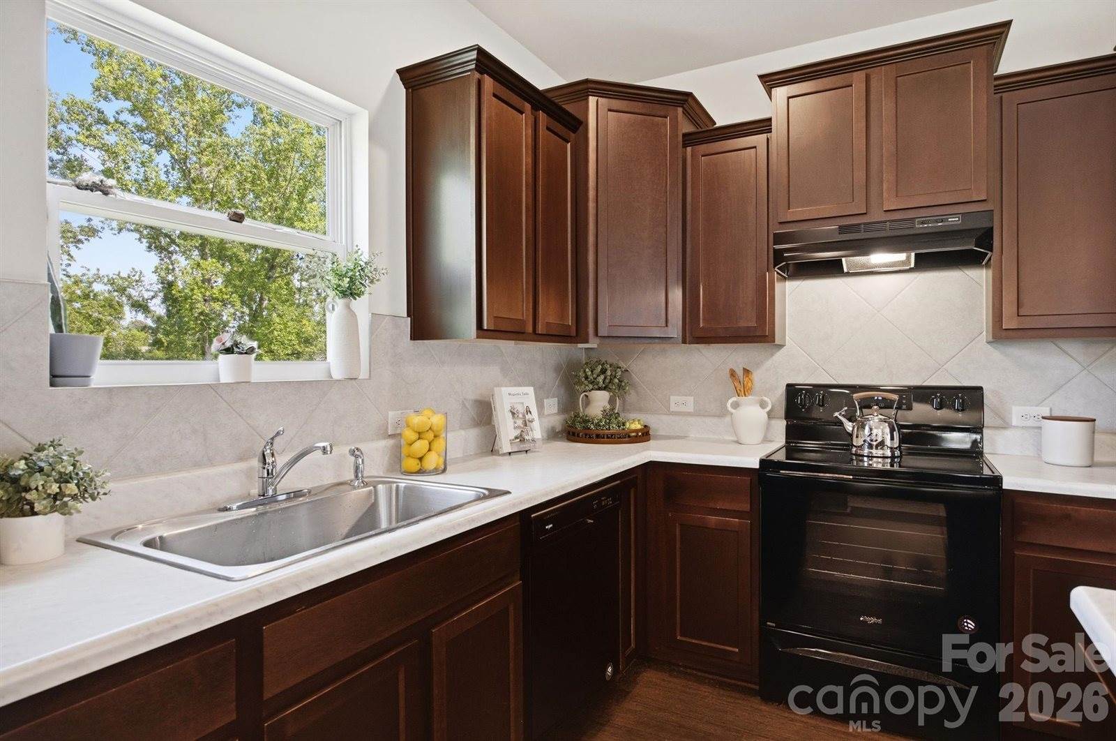 133 Parkmont Drive, Troutman, NC 28166