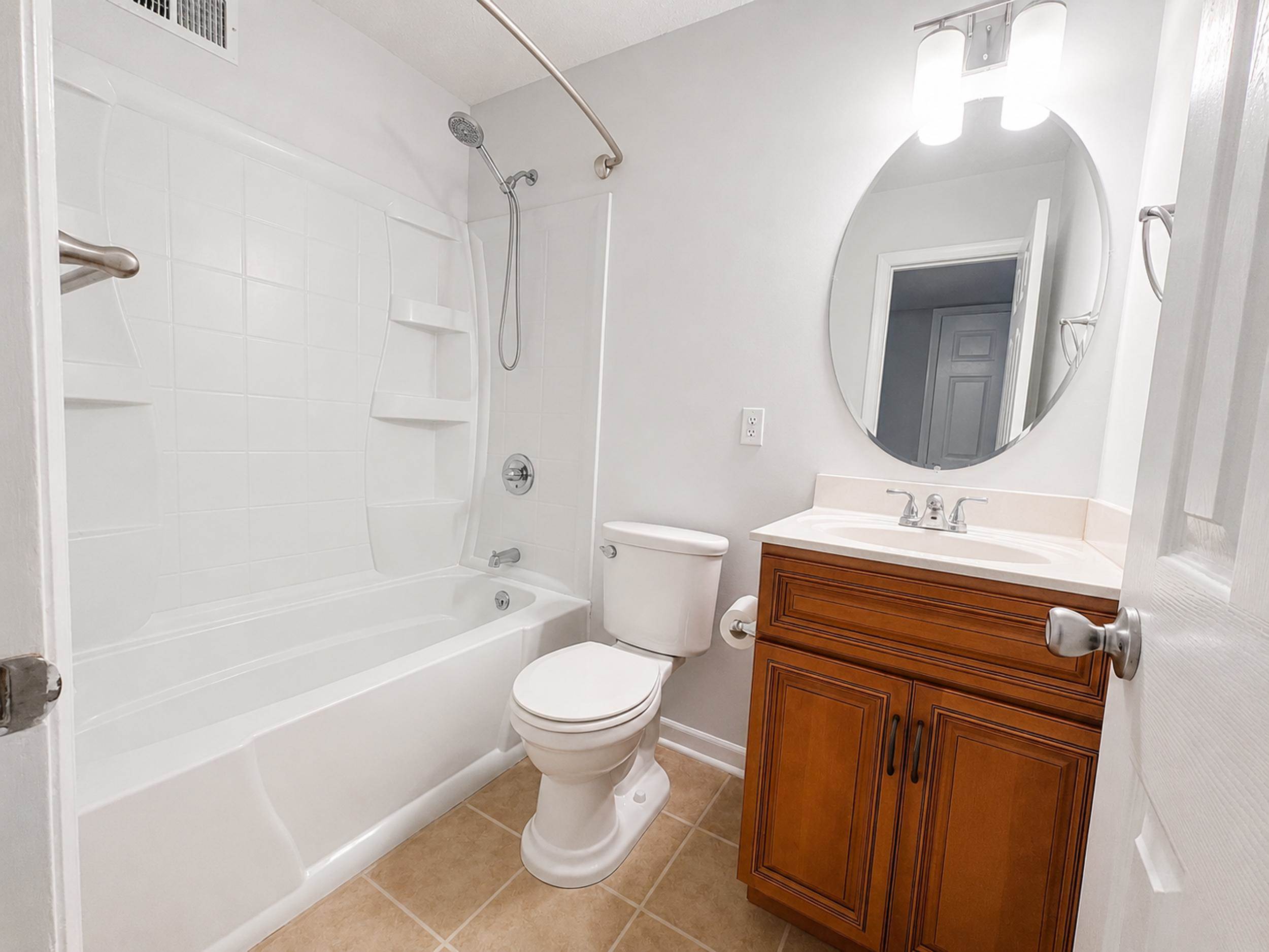 1532 adams circle, hampton, VA 23663