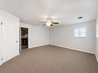 1532 adams circle, hampton, VA 23663