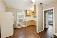 1738 South 32Nd Avenue, Omaha, NE 68105
